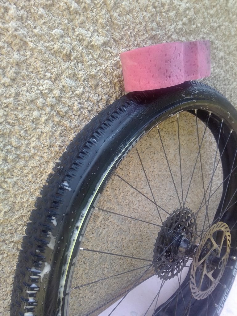 monter un pneu tubeless marseille 13011 pedalage